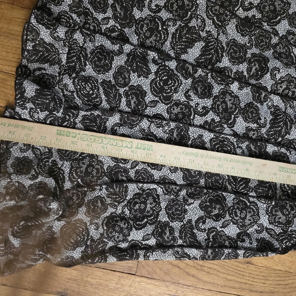 Brown Cream Lace Embroidered Floral Skirt Size 12 Flowy Cottagecore - Picture 10 of 10